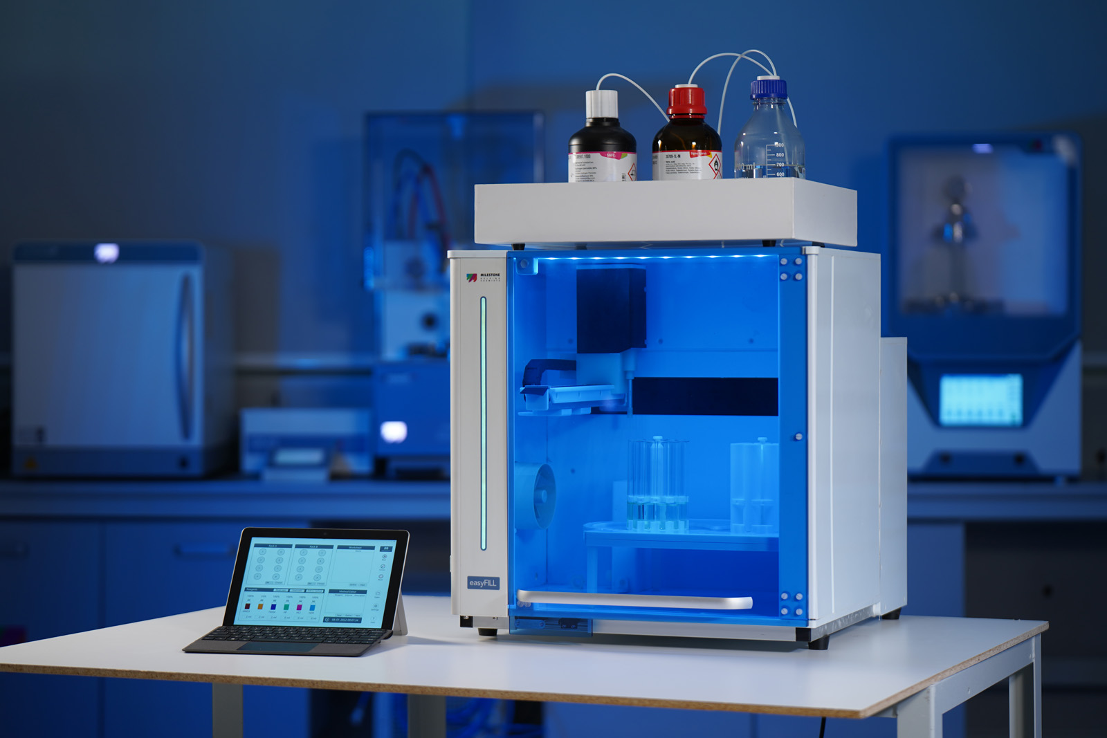 easyFILL Automated Dosing Station